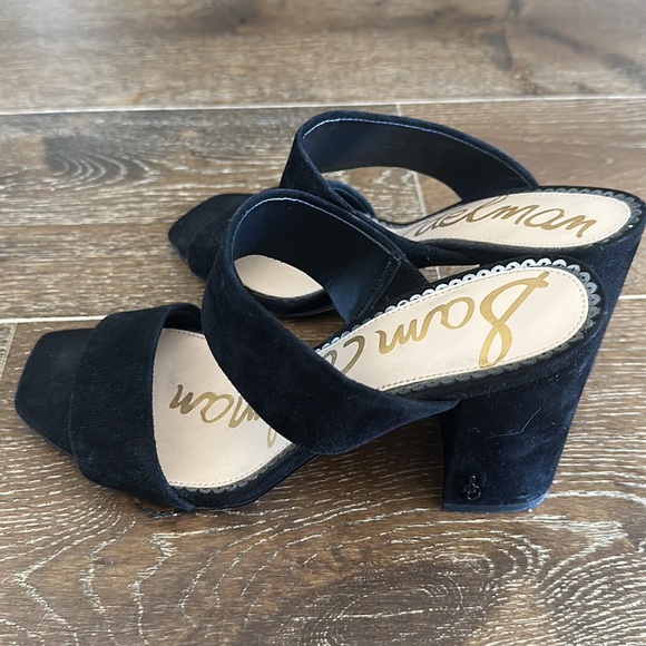 Sam Edelman Black Velvet Chunky Heels - Picture 2 of 3